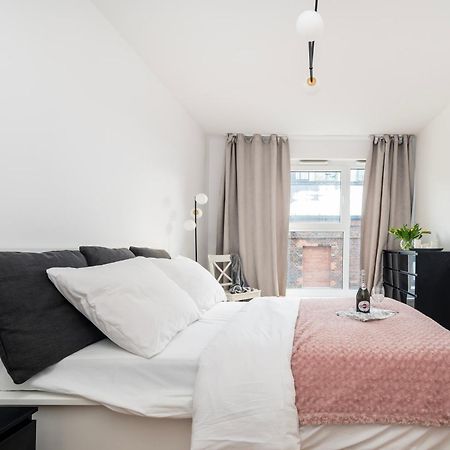 Komfortowe Apartamenty Z Garazem Na Milionowej Łódź Kültér fotó