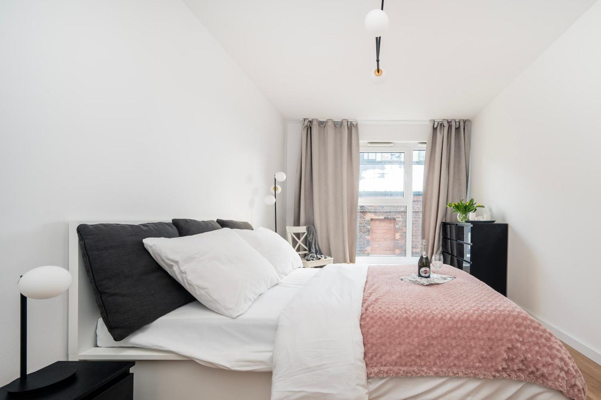 Komfortowe Apartamenty Z Garazem Na Milionowej Łódź Kültér fotó